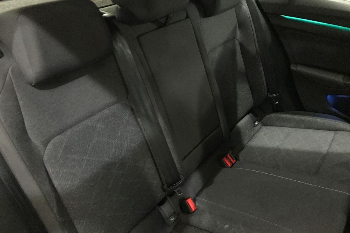 Used Volkswagen Golf 2023 for sale - 76676077: Photo 9