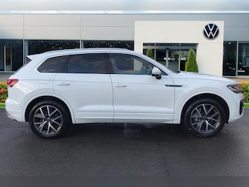 Used Volkswagen Touareg 2022 for sale - 77413720: Photo