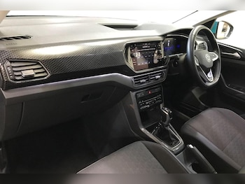 Used Volkswagen T-Cross 2023 for sale - 76675842: Photo