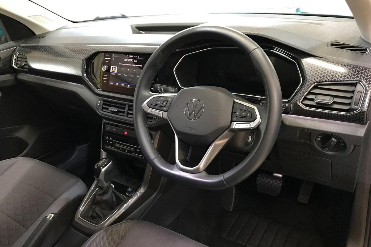 Used Volkswagen T-Cross 2023 for sale - 76675842: Photo 6