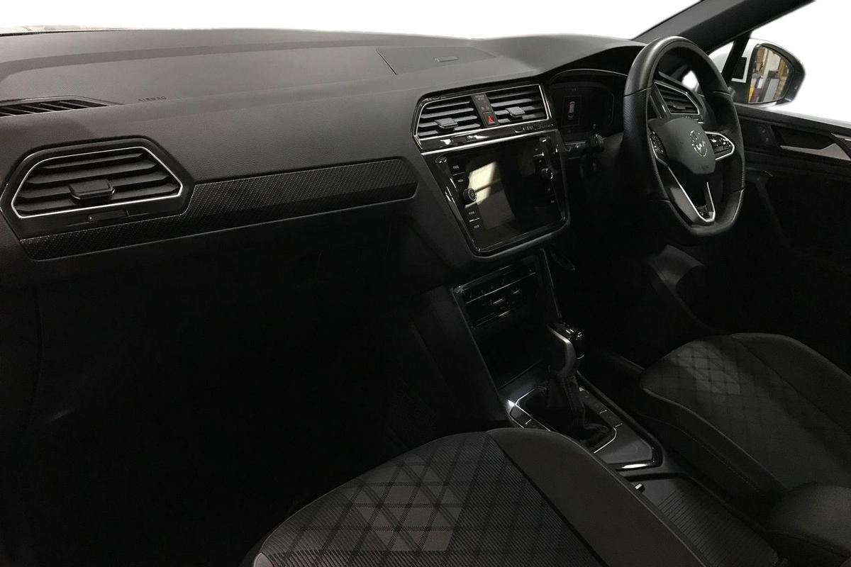 Used Volkswagen Tiguan 2023 for sale - 77413683: Photo 2