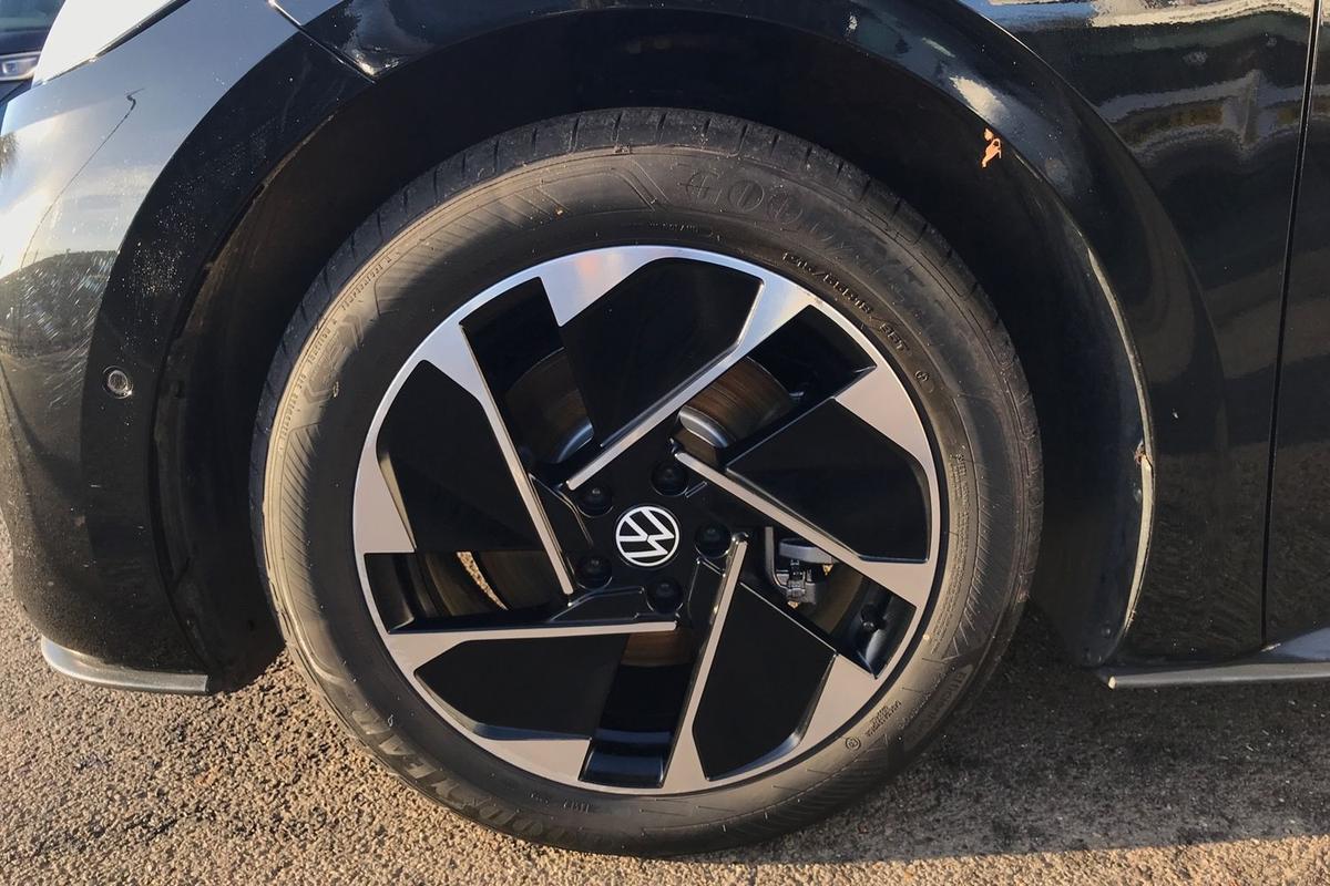 Used Volkswagen ID.3 2025 for sale - 77413730: Photo 5