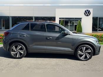 Used Volkswagen T-Roc 2023 for sale - 78264288: Photo