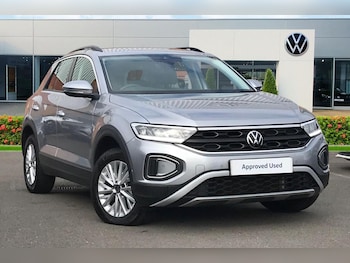 Used Volkswagen T-Roc 2022 for sale - 78298689: Photo