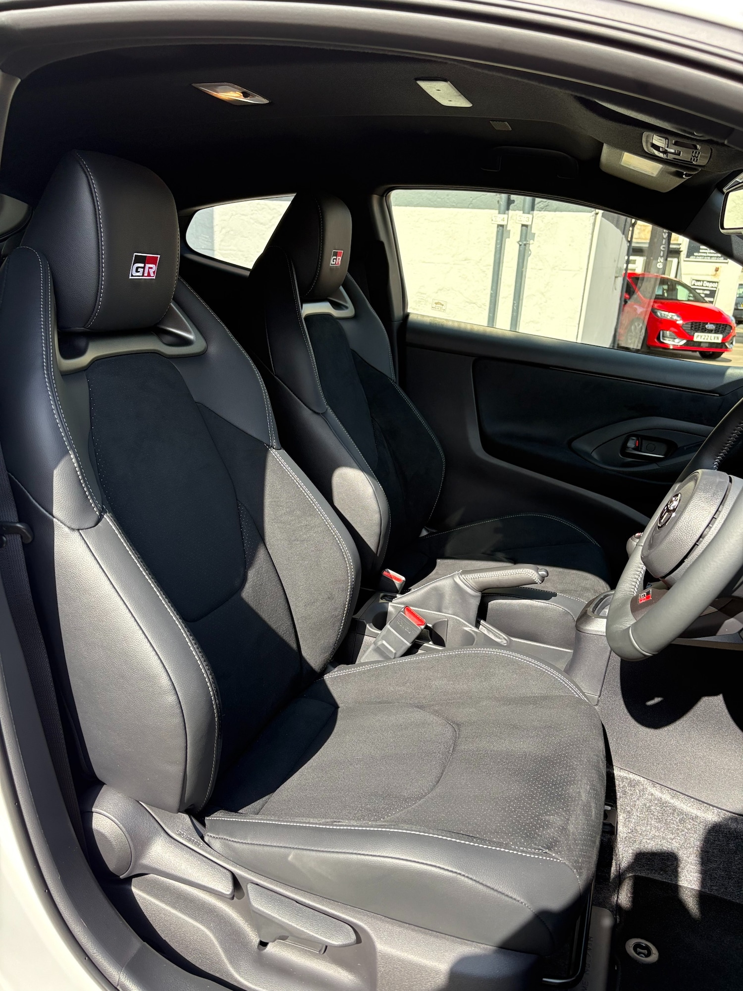 Used Toyota Yaris 2025 for sale - 76627332: Photo 14