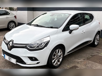 Used Renault Clio 2017 for sale - 77187277: Photo