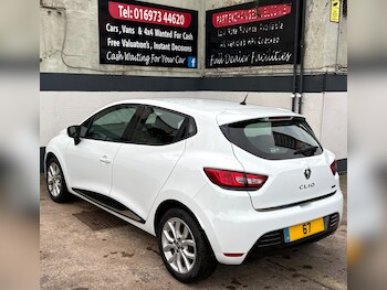 Used Renault Clio 2017 for sale - 77085137: Photo