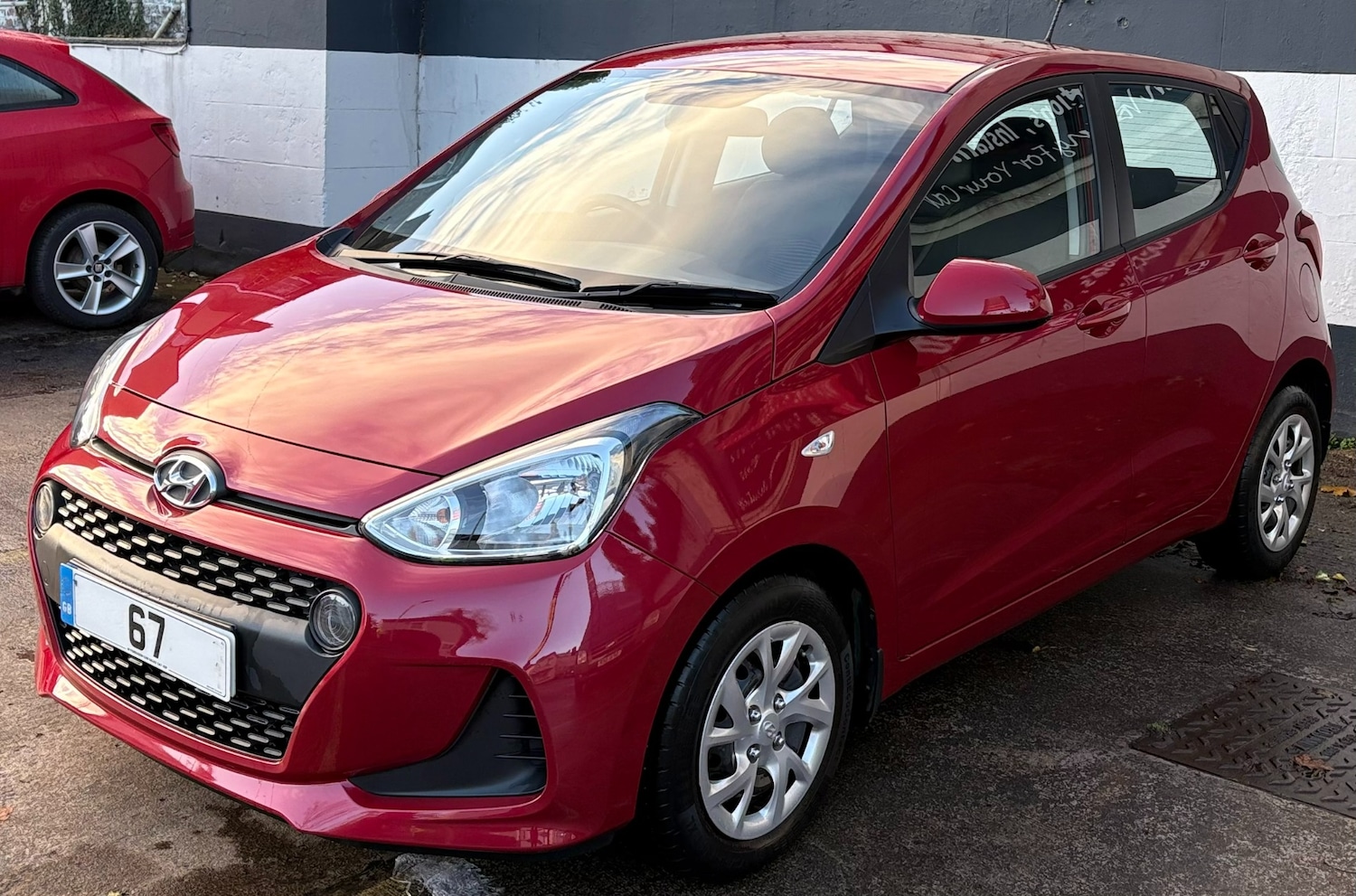 Used Hyundai i10 2017 for sale - 76532540: Photo 3