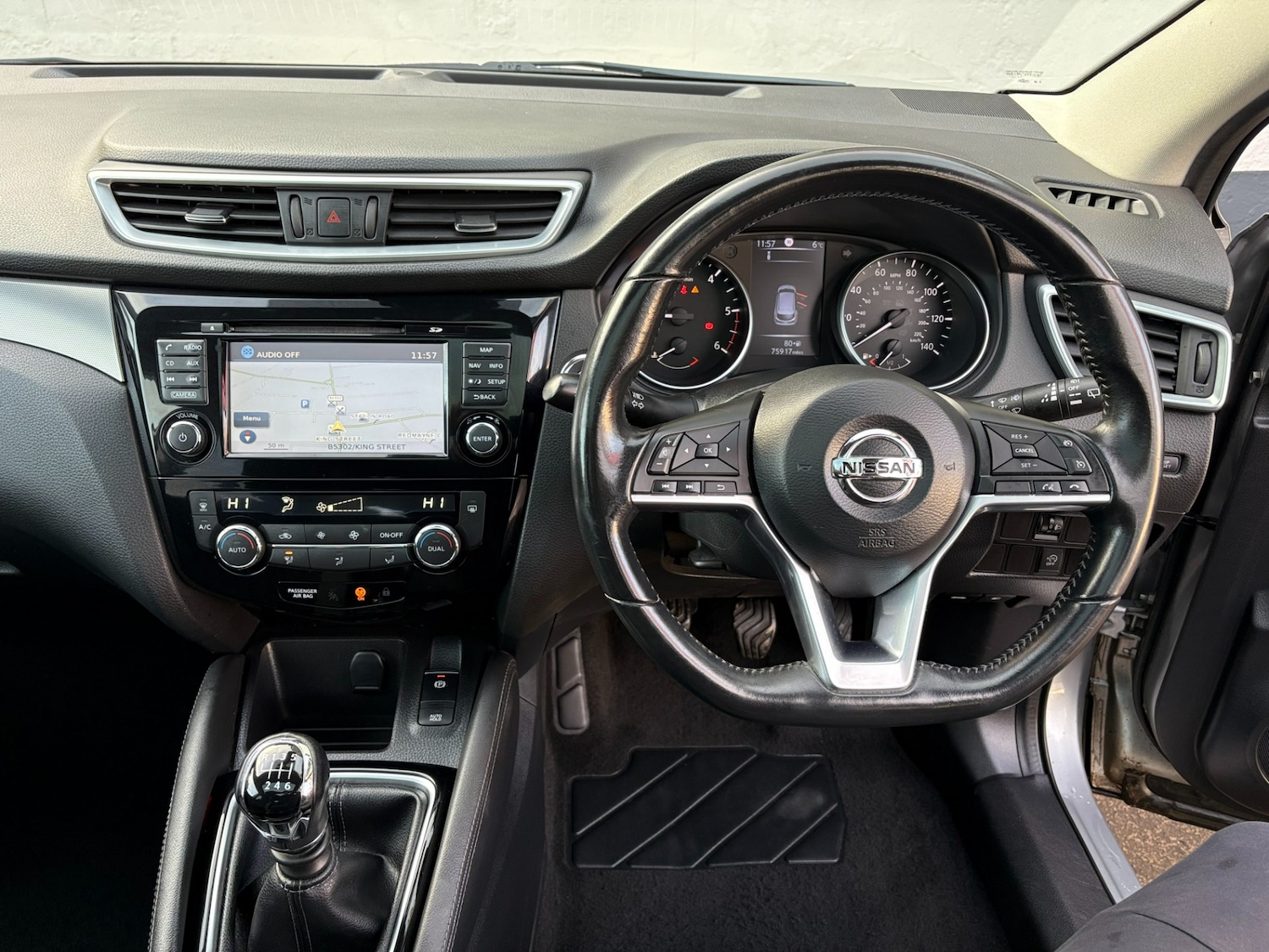 Used Nissan Qashqai 2017 for sale - 77245116: Photo 12