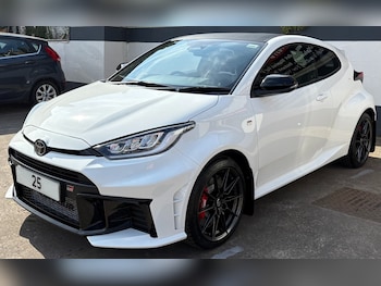 Used Toyota Yaris 2025 for sale - 77052974: Photo