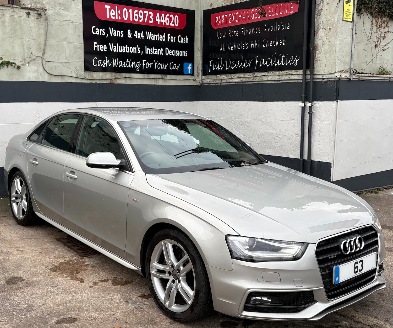 Used Audi A4 2013 for sale - 76709812: Photo 1