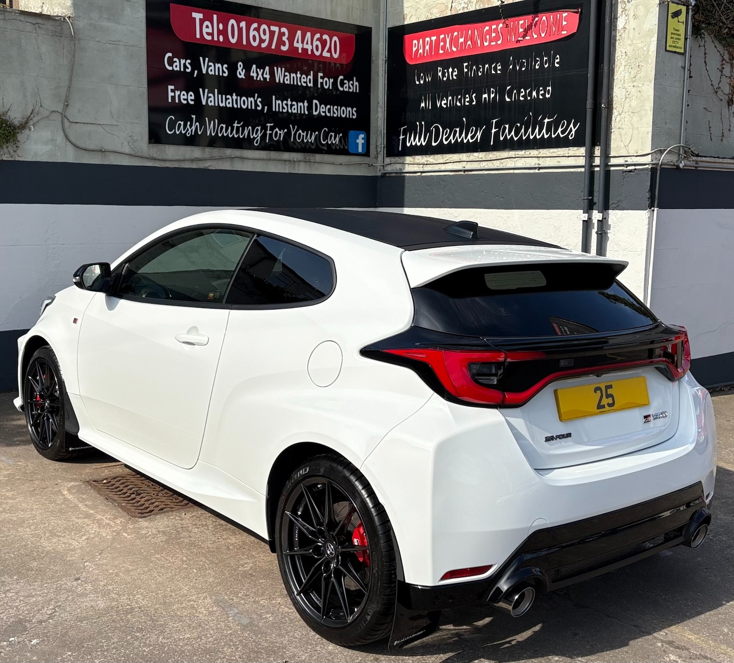 Used Toyota Yaris 2025 for sale - 76710049: Photo 5