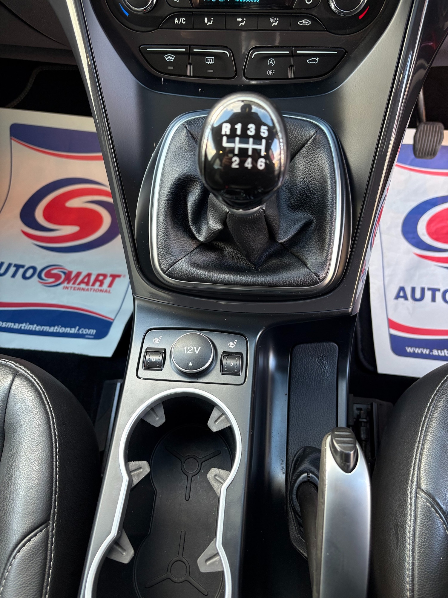 Used Ford Kuga 2015 for sale - 77107115: Photo 14