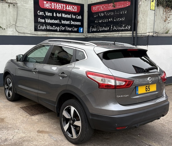 Used Nissan Qashqai 2016 for sale - 76320457: Photo 5