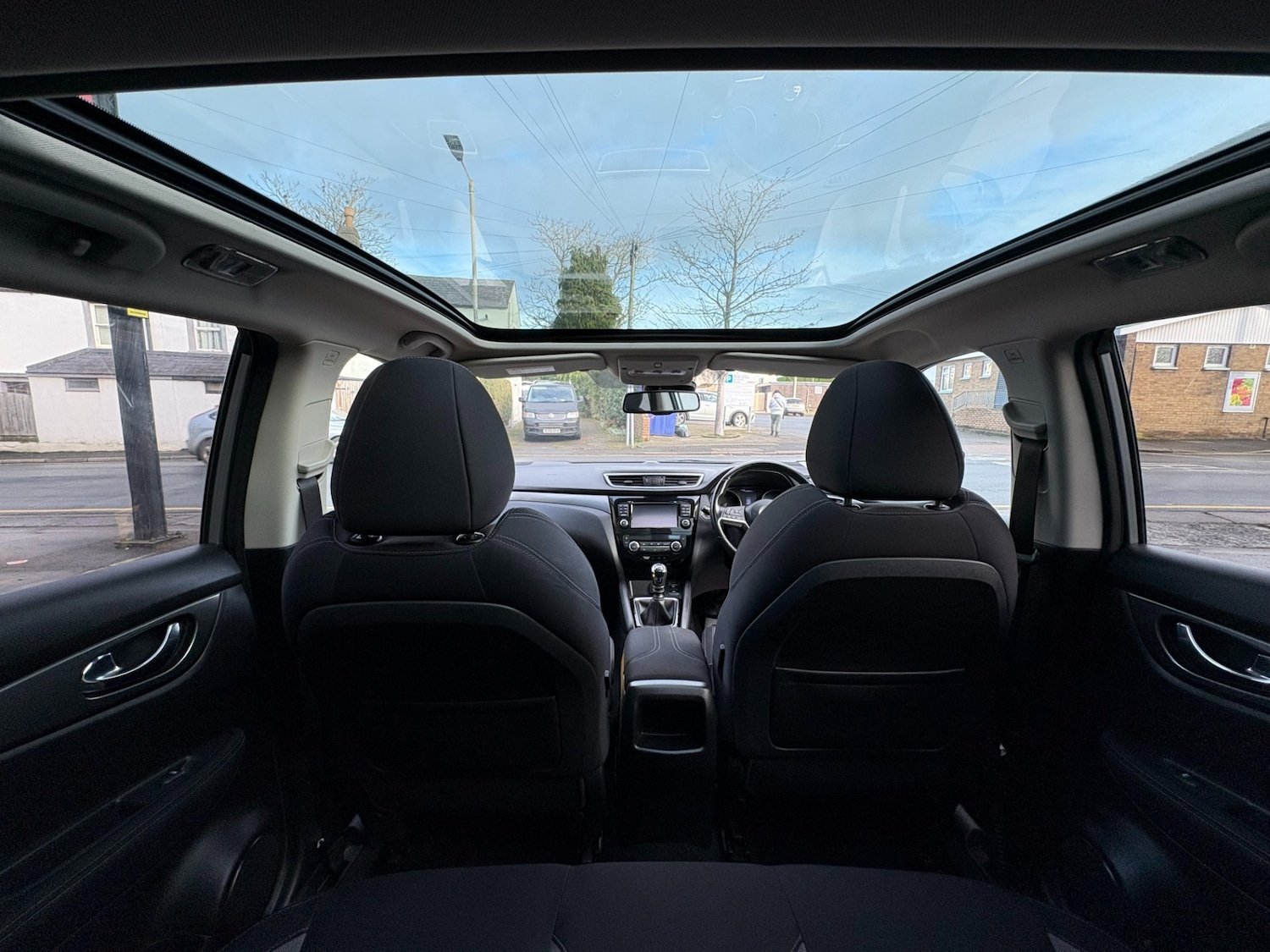 Used Nissan Qashqai 2017 for sale - 77234238: Photo 8