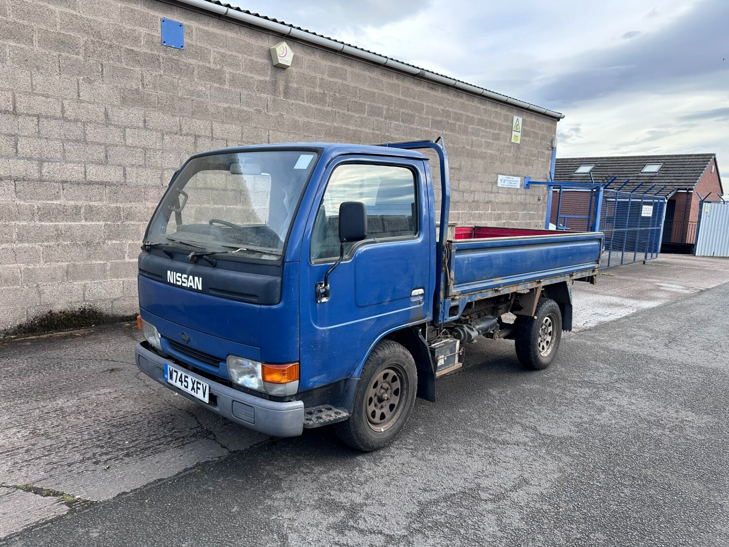 Used Nissan Cabstar 2000 for sale - 77528010: Photo 3