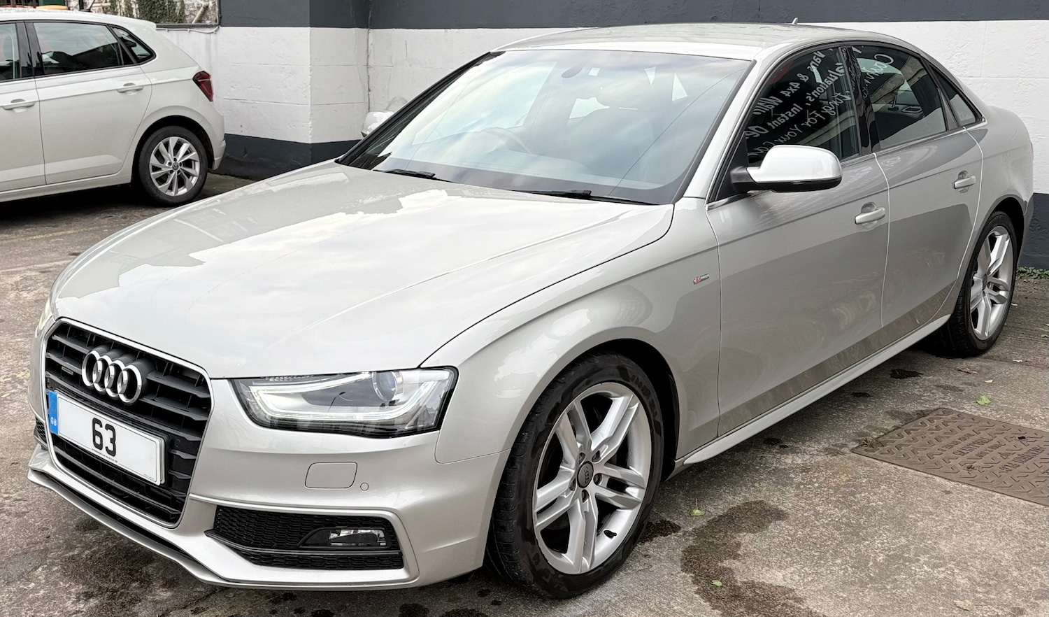 Used Audi A4 2013 for sale - 76673065: Photo 3