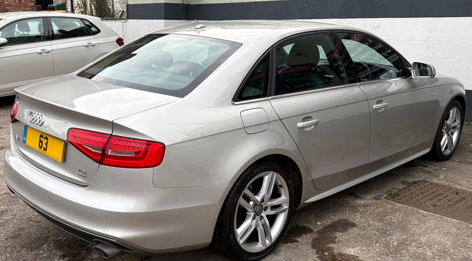Used Audi A4 2013 for sale - 76673065: Photo 6