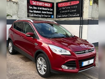 Used Ford Kuga 2015 for sale - 77323420: Photo