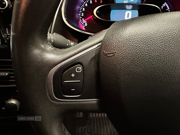 Used Renault Clio 2018 for sale - 76667759: Photo 10