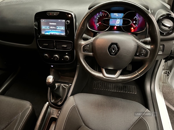 Used Renault Clio 2018 for sale - 76667759: Photo 3