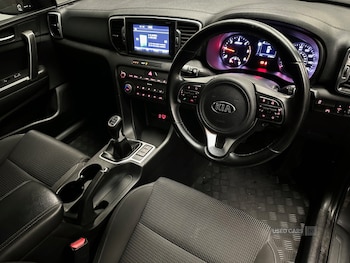 Used Kia Sportage 2016 for sale - 76593308: Photo