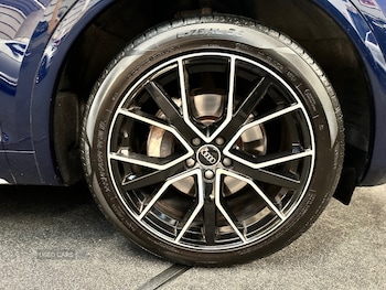 Used Audi Q5 2017 for sale - 76927304: Photo