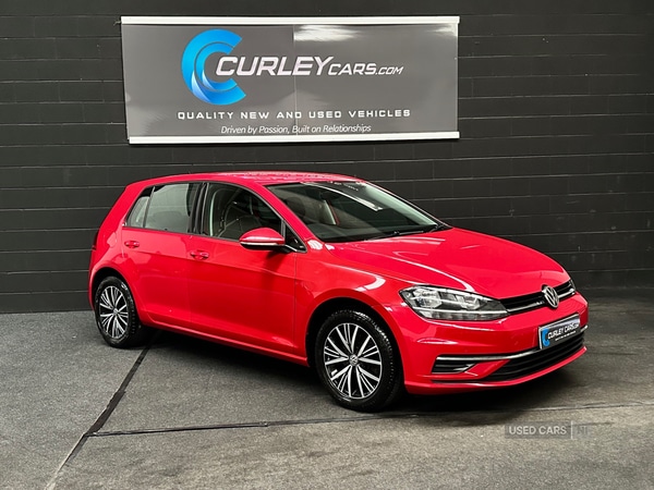 Used Volkswagen Golf 2018 for sale - 78073524: Photo 1
