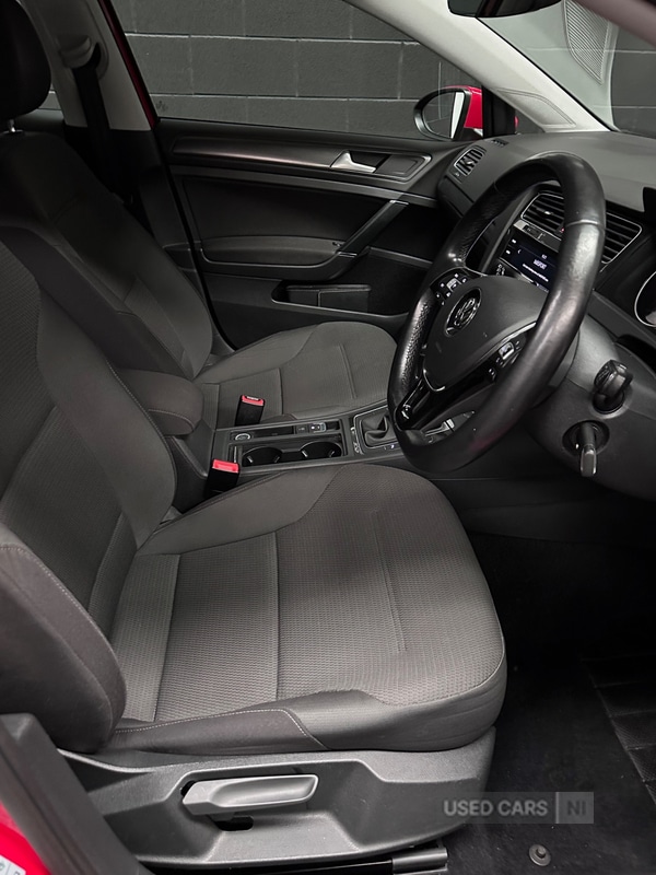 Used Volkswagen Golf 2018 for sale - 78073524: Photo 8