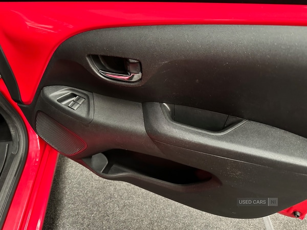 Used Toyota AYGO 2015 for sale - 76359506: Photo 10