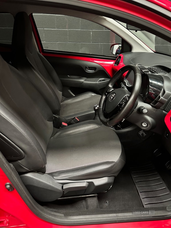 Used Toyota AYGO 2015 for sale - 76359506: Photo 8