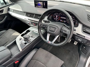 Used Audi Q7 2018 for sale - 78947833: Photo
