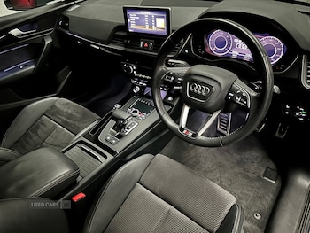 Used Audi Q5 2018 for sale - 76574080: Photo