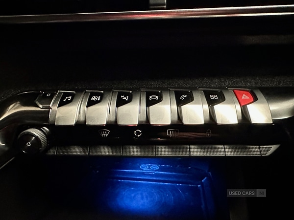 Used Peugeot 3008 2018 for sale - 76574081: Photo 11