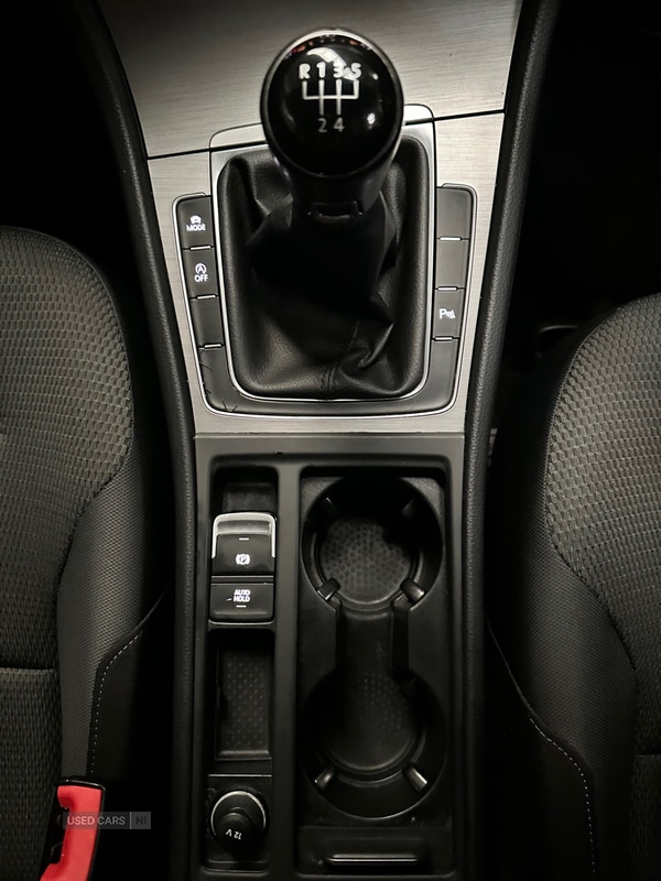 Used Volkswagen Golf 2016 for sale - 76927296: Photo 11