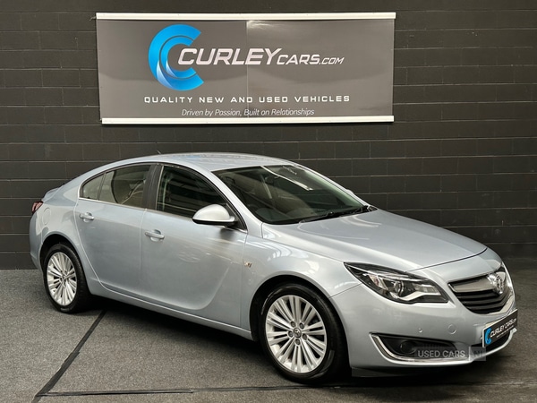 Used Vauxhall Insignia 2016 for sale - 76359324: Photo 1