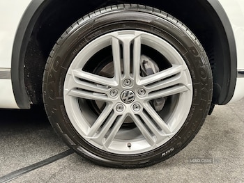 Used Volkswagen Touareg 2016 for sale - 75402781: Photo