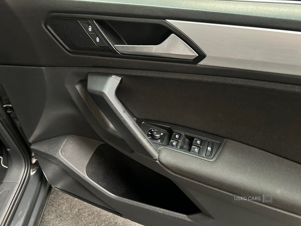 Used Volkswagen Tiguan 2018 for sale - 77456769: Photo 2