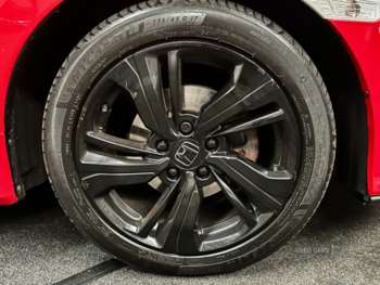 Used Honda Civic 2019 for sale - 75115651: Photo