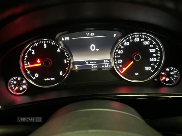 Used Volkswagen Touareg 2016 for sale - 77306457: Photo 9