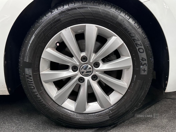 Used Volkswagen Beetle 2014 for sale - 78136633: Photo 2