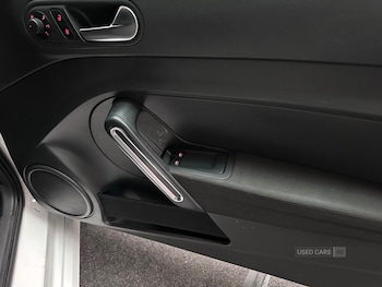 Used Volkswagen Beetle 2014 for sale - 78136633: Photo