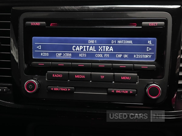 Used Volkswagen Beetle 2014 for sale - 78136633: Photo 6