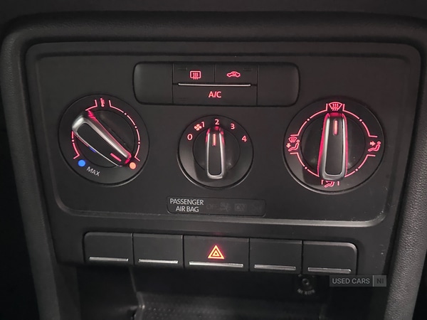 Used Volkswagen Beetle 2014 for sale - 78136633: Photo 7