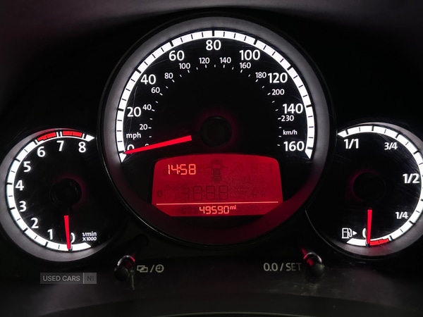 Used Volkswagen Beetle 2014 for sale - 78136633: Photo 8