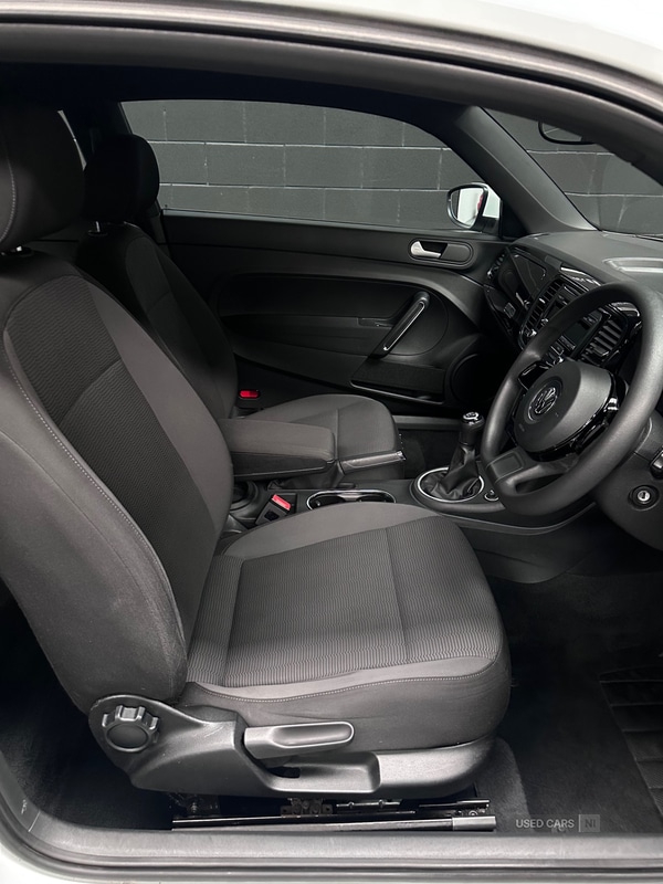 Used Volkswagen Beetle 2014 for sale - 78136633: Photo 9