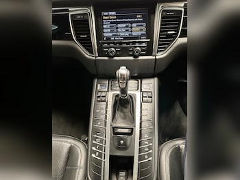 Used Porsche Macan 2015 for sale - 78430732: Photo