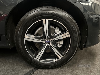Used Volvo XC60 2017 for sale - 75885284: Photo