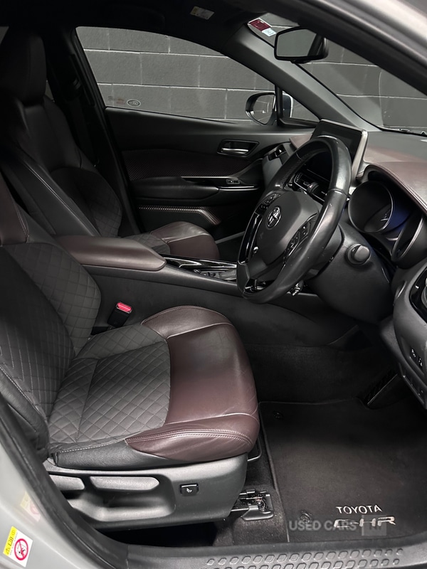 Used Toyota C-HR 2018 for sale - 78136640: Photo 14