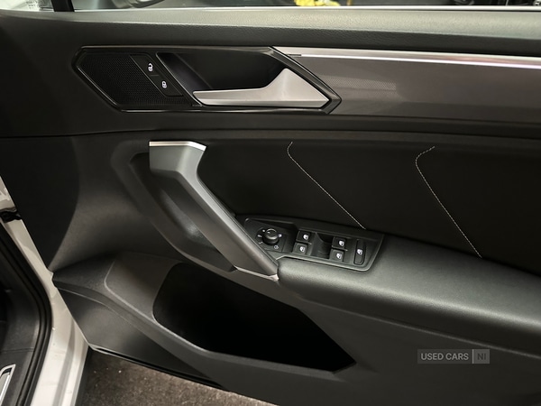 Used Volkswagen Tiguan 2018 for sale - 76927298: Photo 2